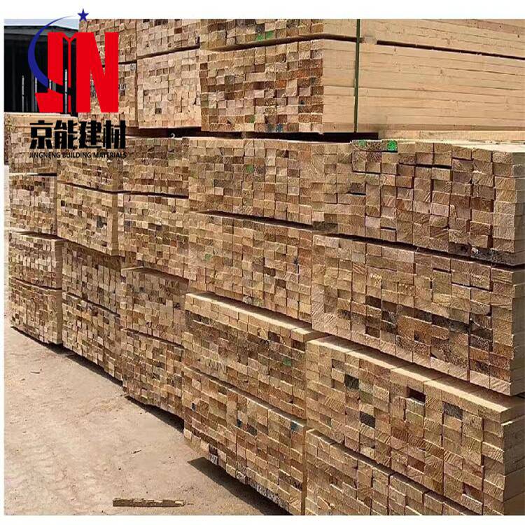 三亞京能建材 優選3×7方木白松與建筑用鋼筋，構筑品質工程基石